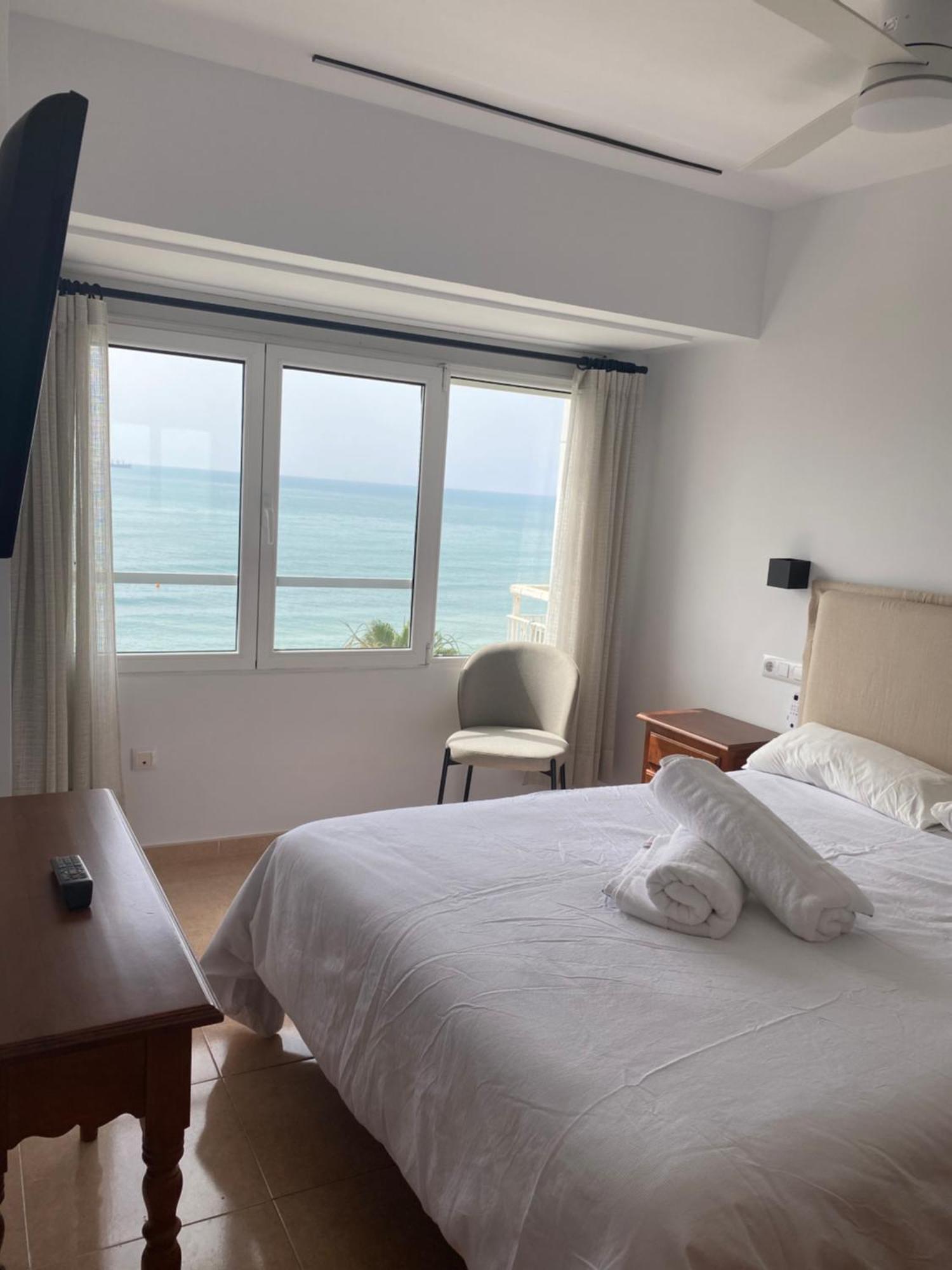 Apartamento Con Terraza Vista Al Mar Malagueta Málaga Buitenkant foto